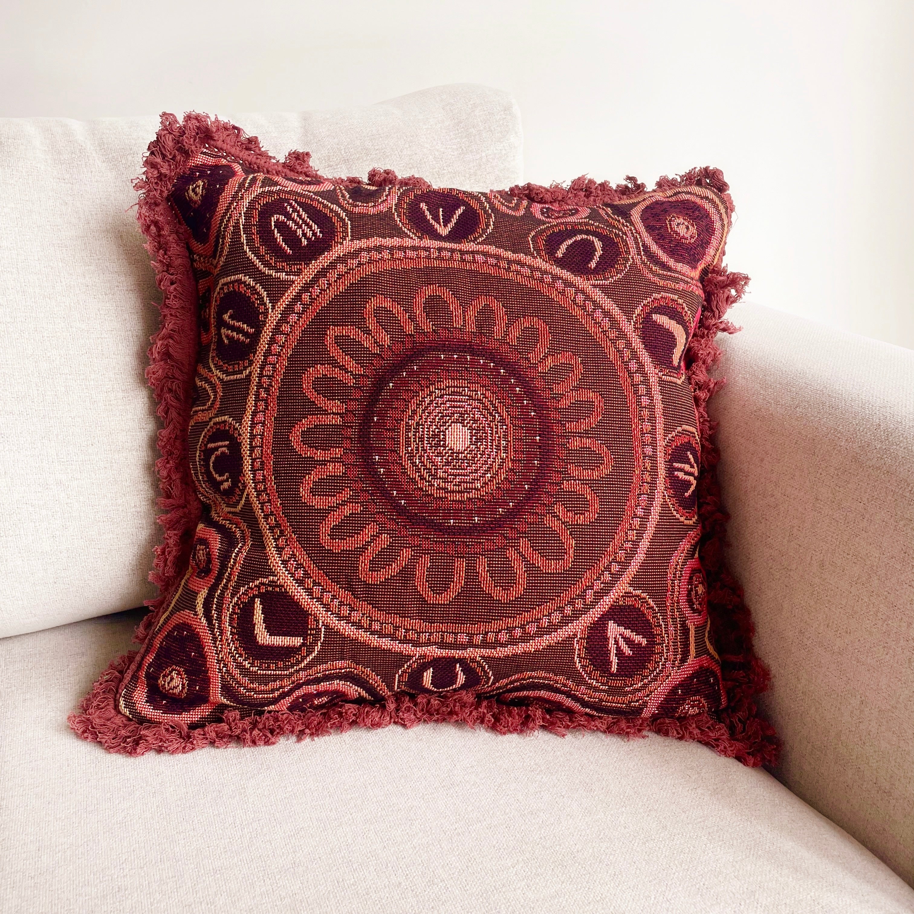 Throw Rug Cover Throws and Cushion Covers – Indigenous Resources Online