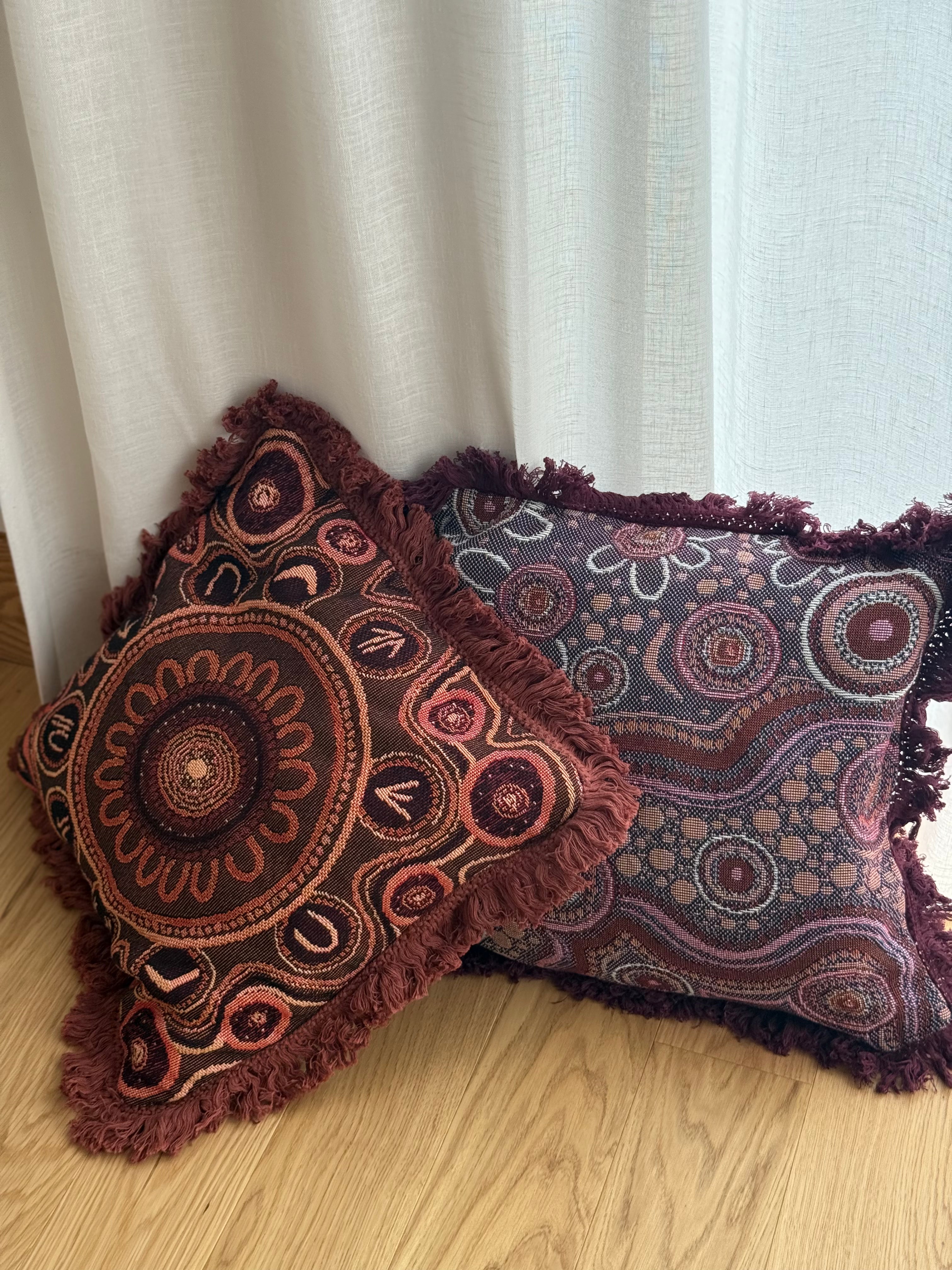 Sand Dreaming Cushion Cover — pattern detail