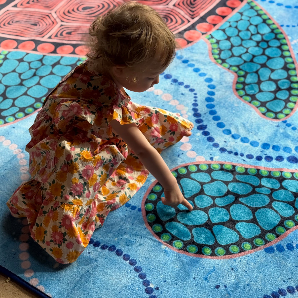 Turtles Dreaming Indigenous Rug — side view