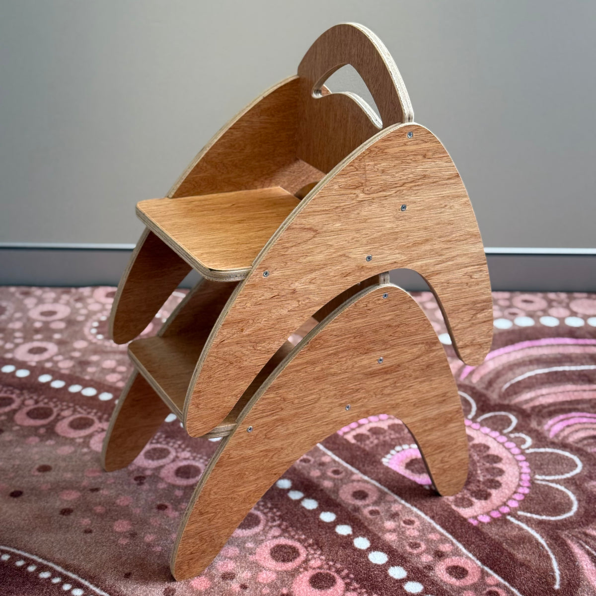 Boomerang Classroom Chair — pattern detail
