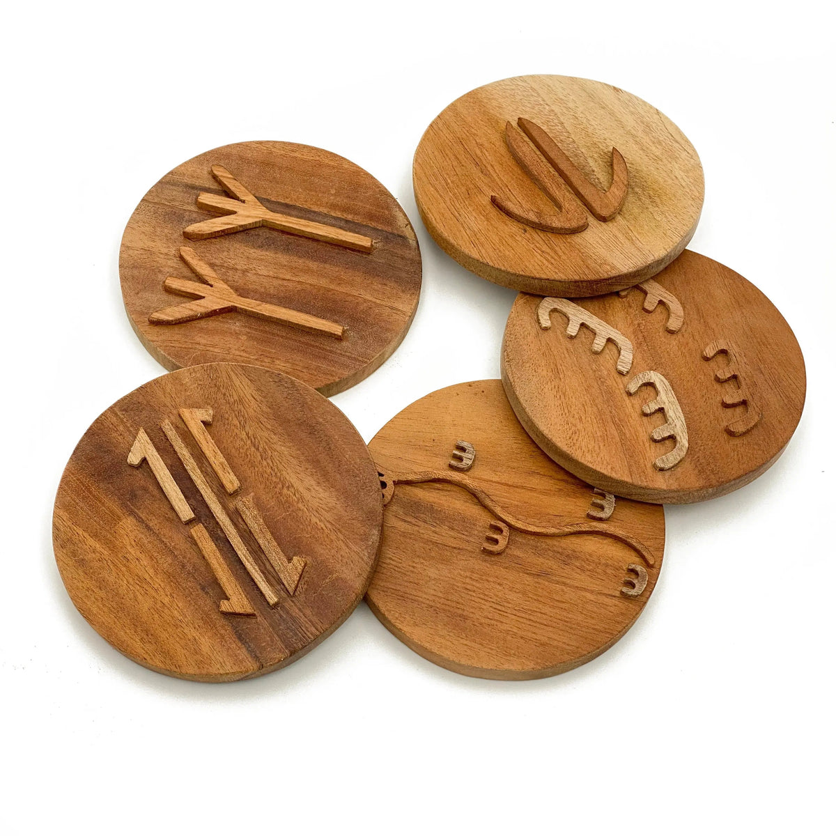 Indigenous Tracking Set in Leather Pouch — Aboriginal tracking set with leather pouch for early learning