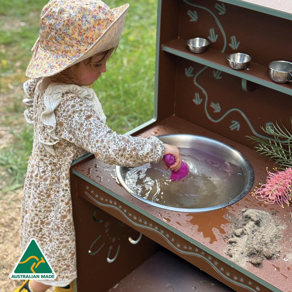 Bush Tucker Mud Kitchen