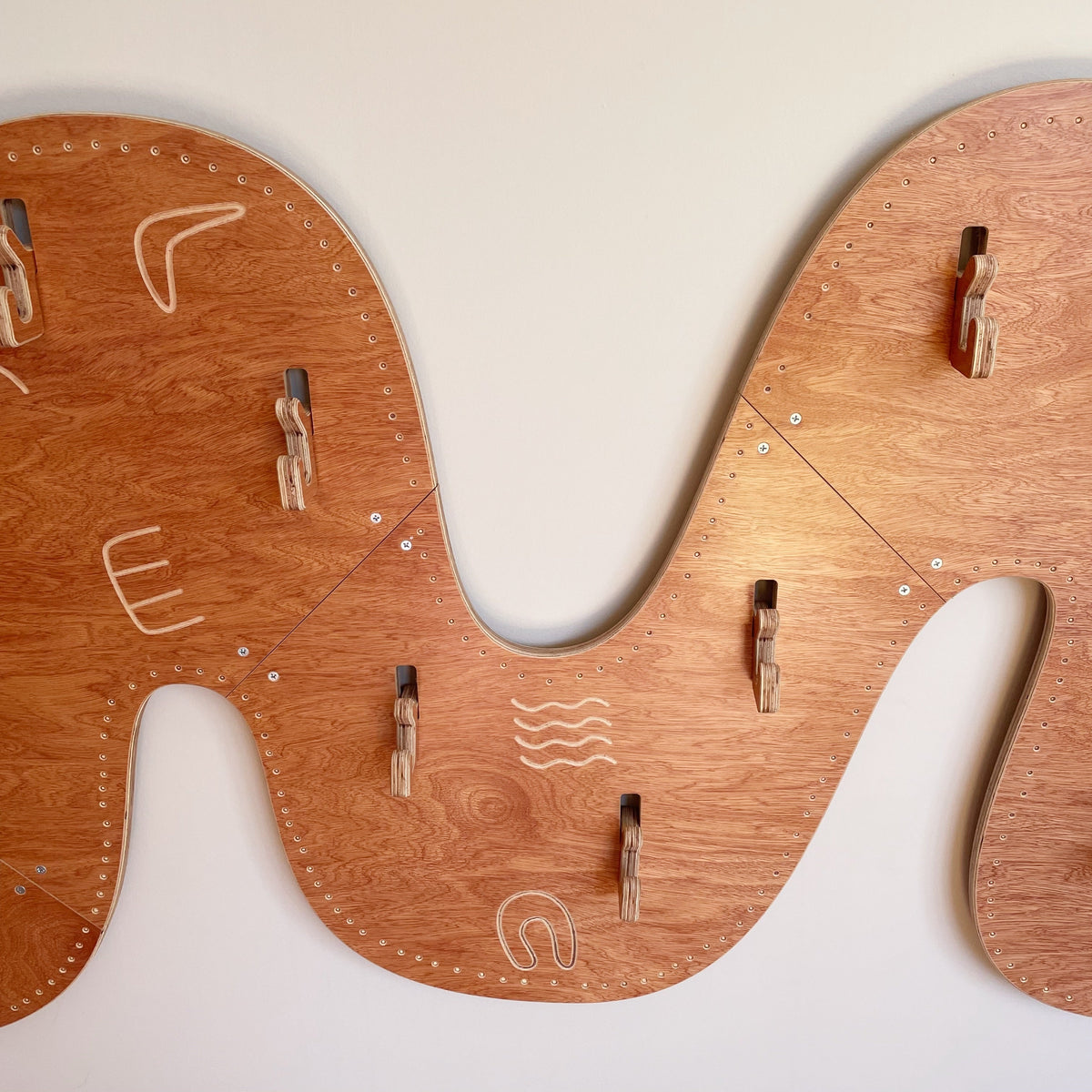 Wall Serpent Bag and Hat Hanger — reverse view